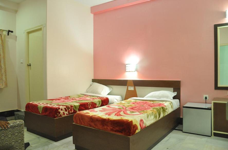 Hotel Kiran Palace Varanasi Eksteriør bilde